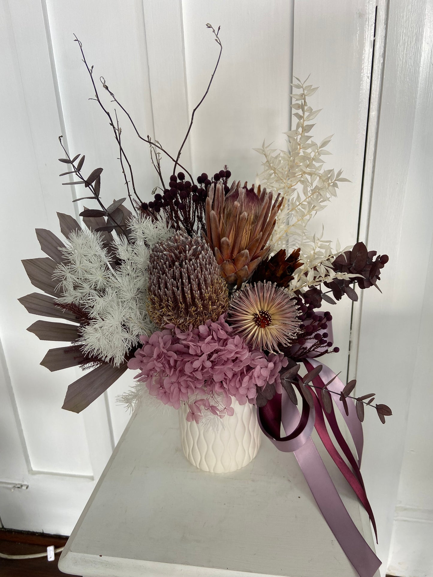 Dried & Preserved Floral arrangement